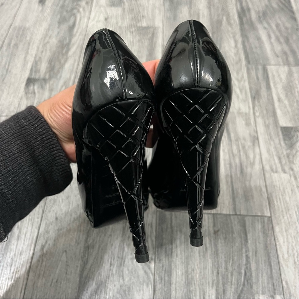 Burberry Black Patent Leather Platform Pumps - Picture 6 of 9